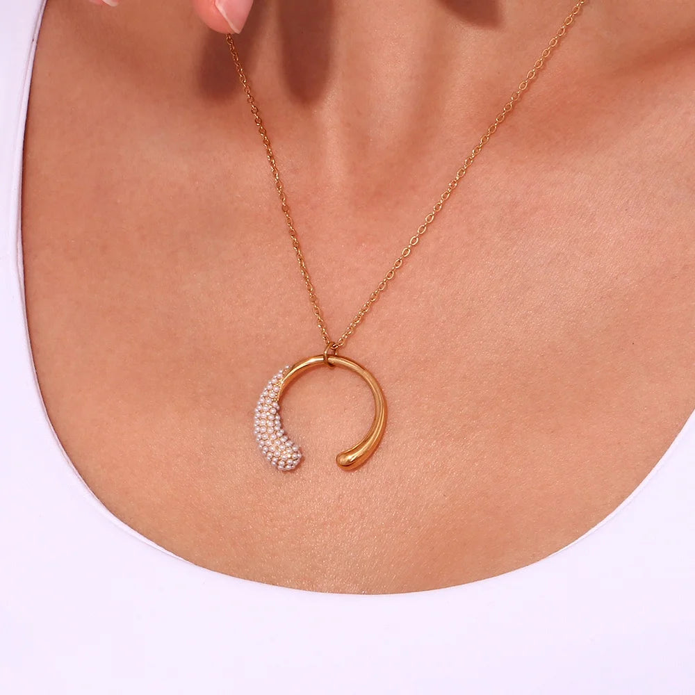 The Celeste Necklace