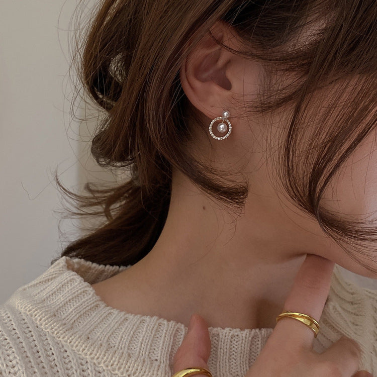 The Elizabeth Earrings